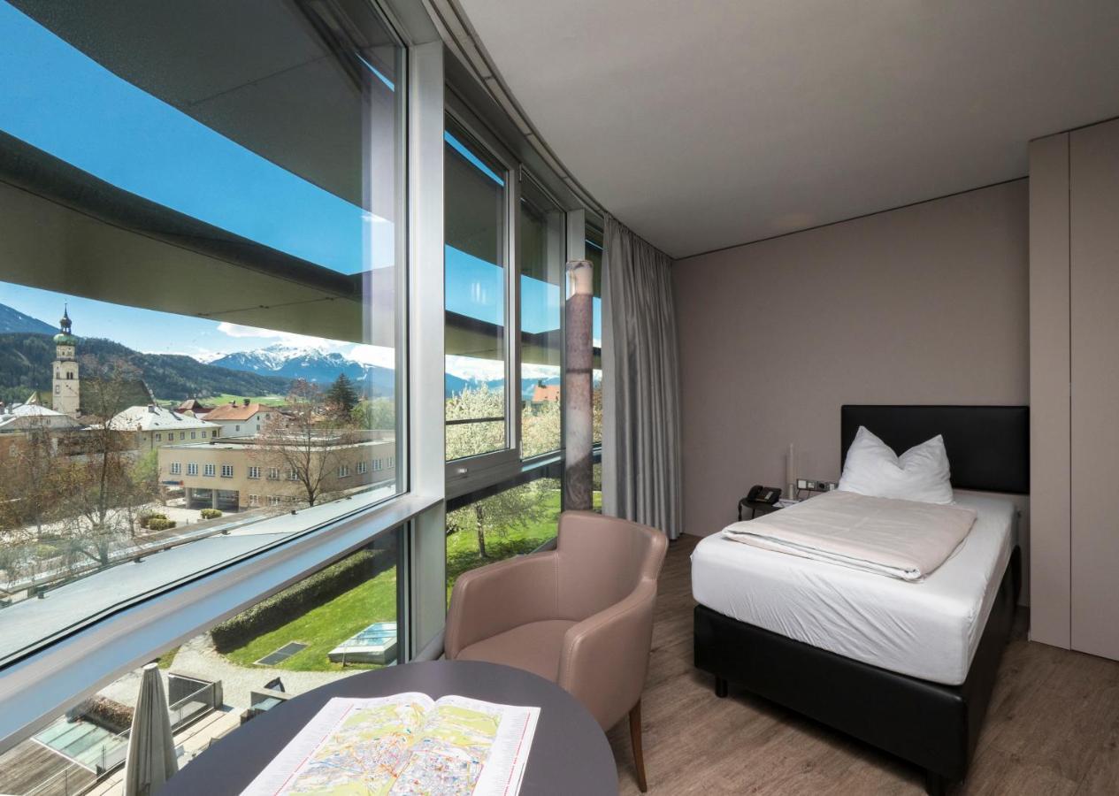 Parkhotel Hall In Tirol Exterior photo